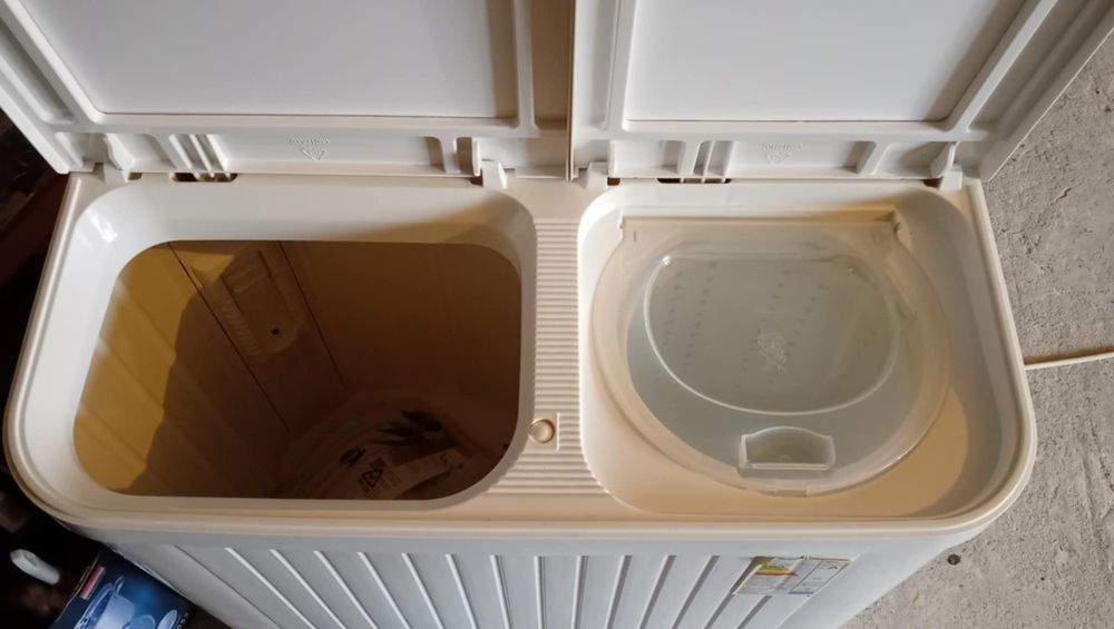 Masina de spalat cu storcător separat