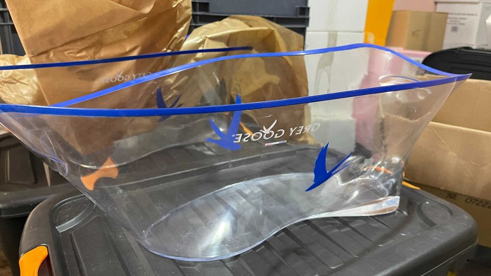 Cadoul ideal Frapiera/ pahare MO ET, Dom, Bel vedere