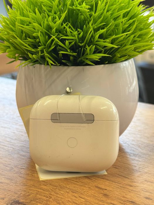 AirPods series 3