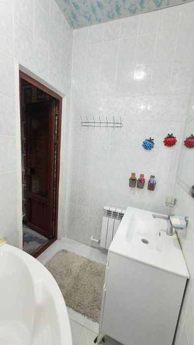 Продаётся 3-х  комнатная квартира