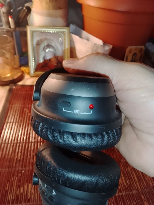 Căști audio cu bluetooth