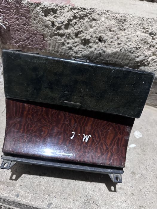 210 мерс запчасть