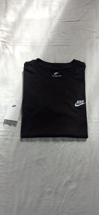 Tricou Nike simplu