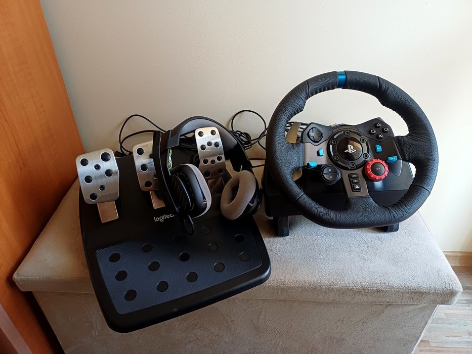 Logitech G29 Driving Force + Astro A10 Gaming Headset – В ГАРАНЦИЯ!