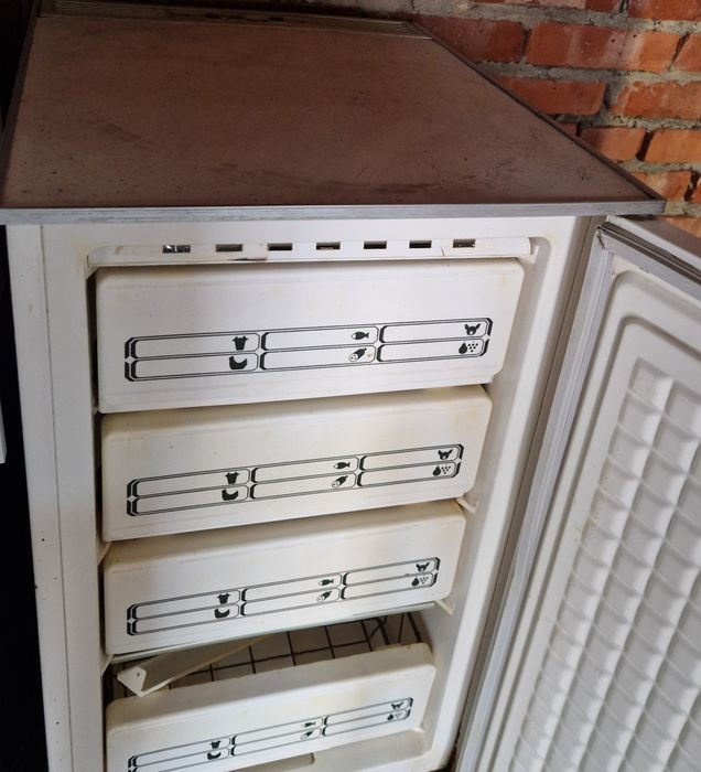 Продаётся морозильник