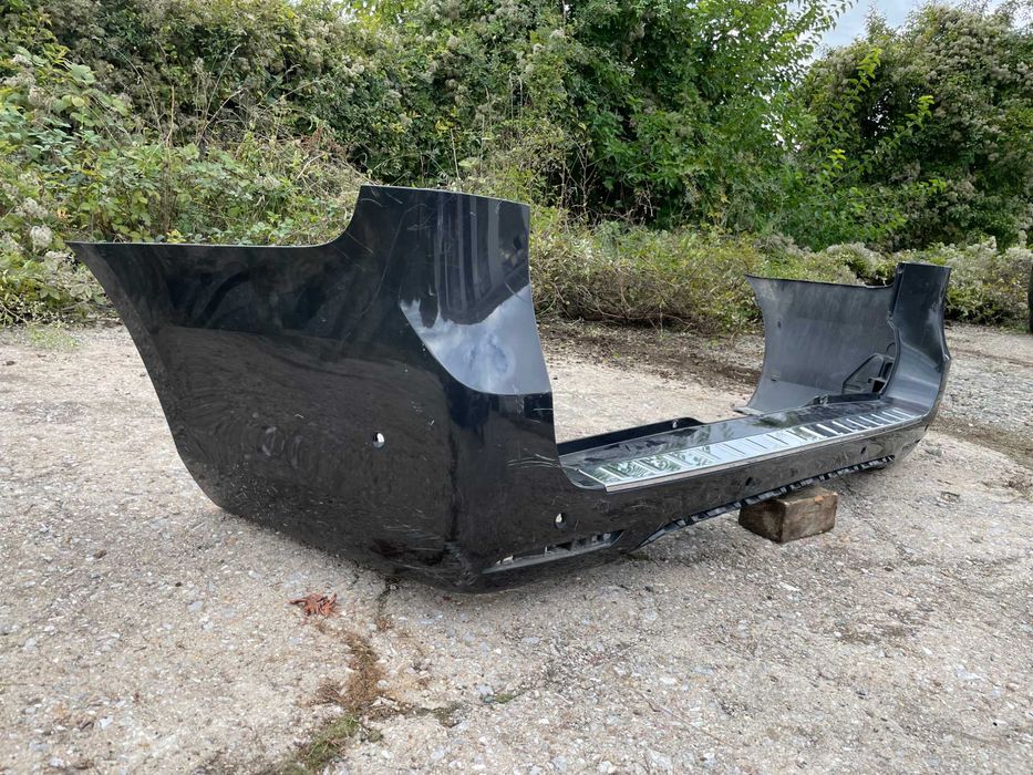 Задна броня за Mercedes V-class W447 AMG Мерцедес АМГ 2016-2021г 3бр