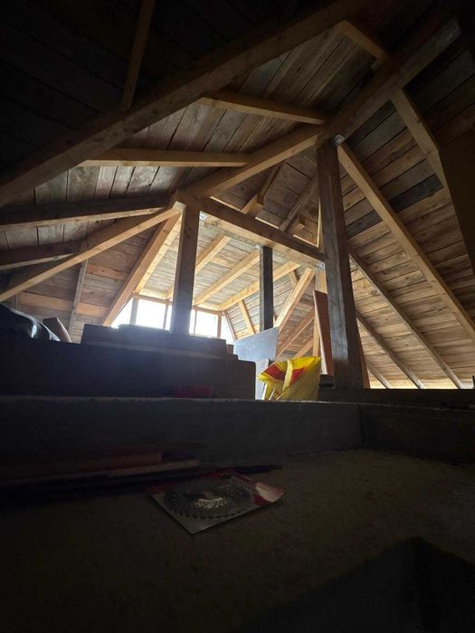 Vând casă Comarnic – Valea Prahovei | Teren 1050 mp | Direct proprietar