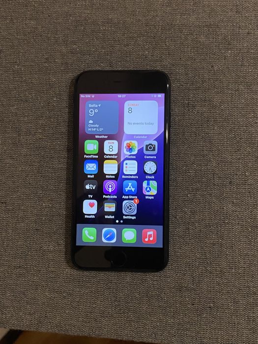 iPhone SE 2020 128GB- добро състояние