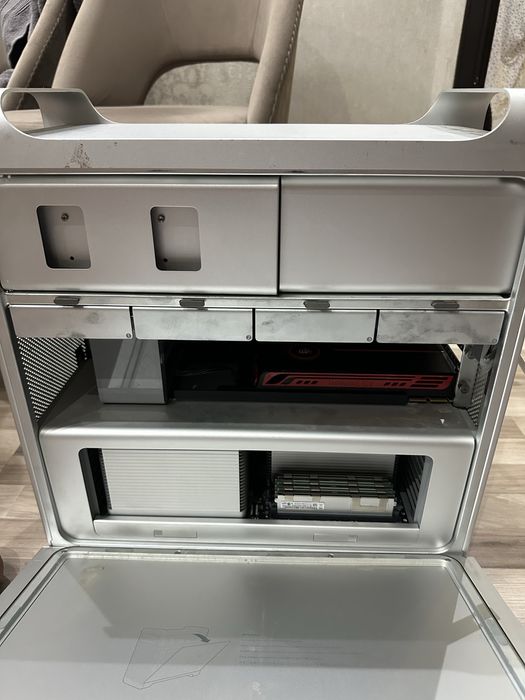 Mac pro 5.1 с мощными параметрами.