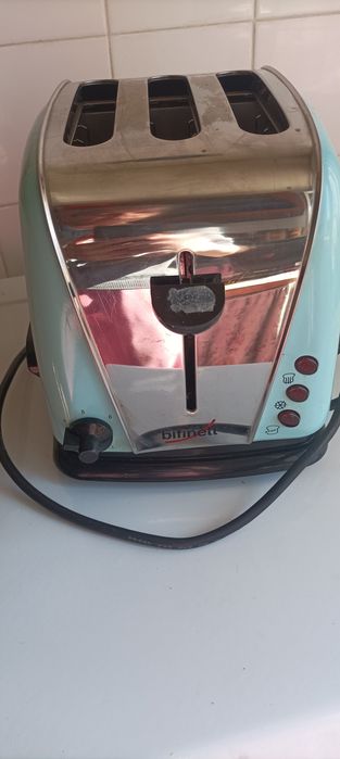 Prăjitor pentru pâine