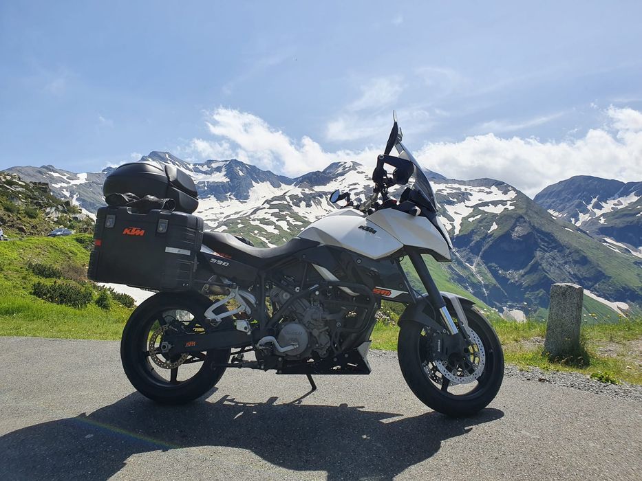 Motocicleta KTM STM 990 , 2012 , ABS