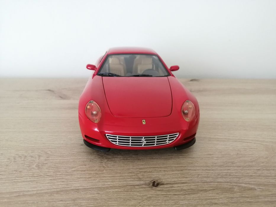 Ferrari 612, Hotwheels 1:18