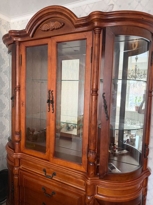 Сервант для посуды