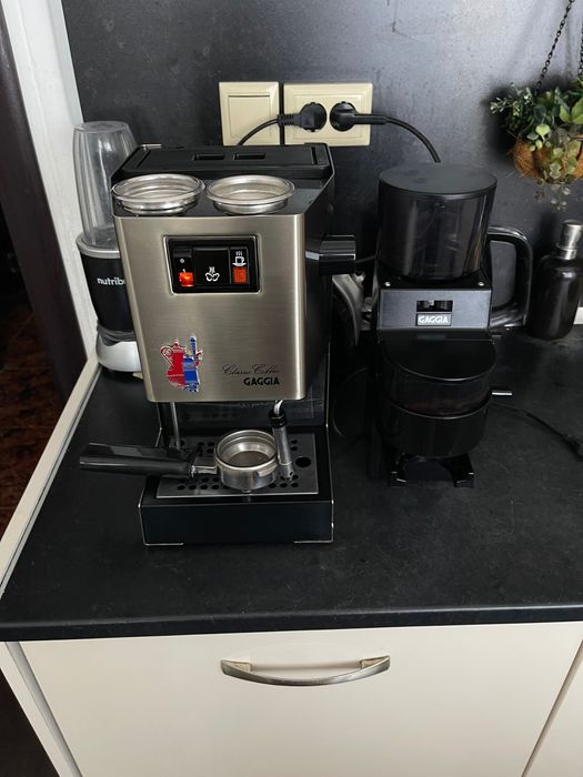 Кафемашина Gaggia Classic + Сафемелачка Gaggia MDF