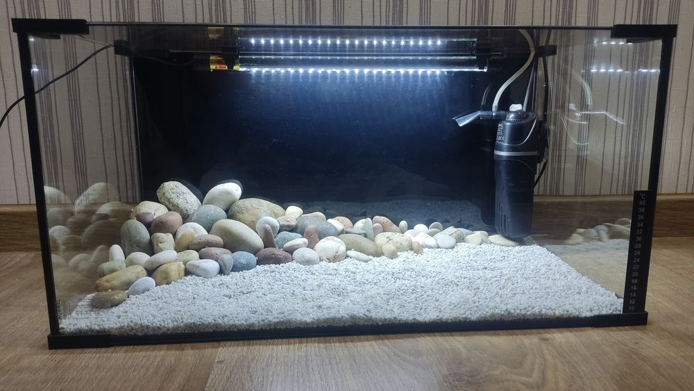 Продам аквариум AQUAEL 54 л.
