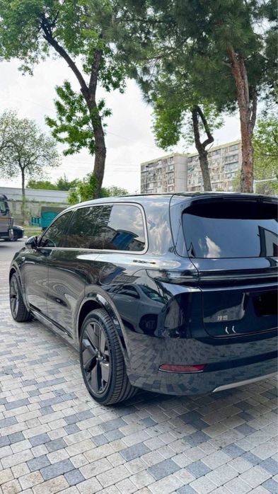 Li9 Ultira restalin 2025 yil