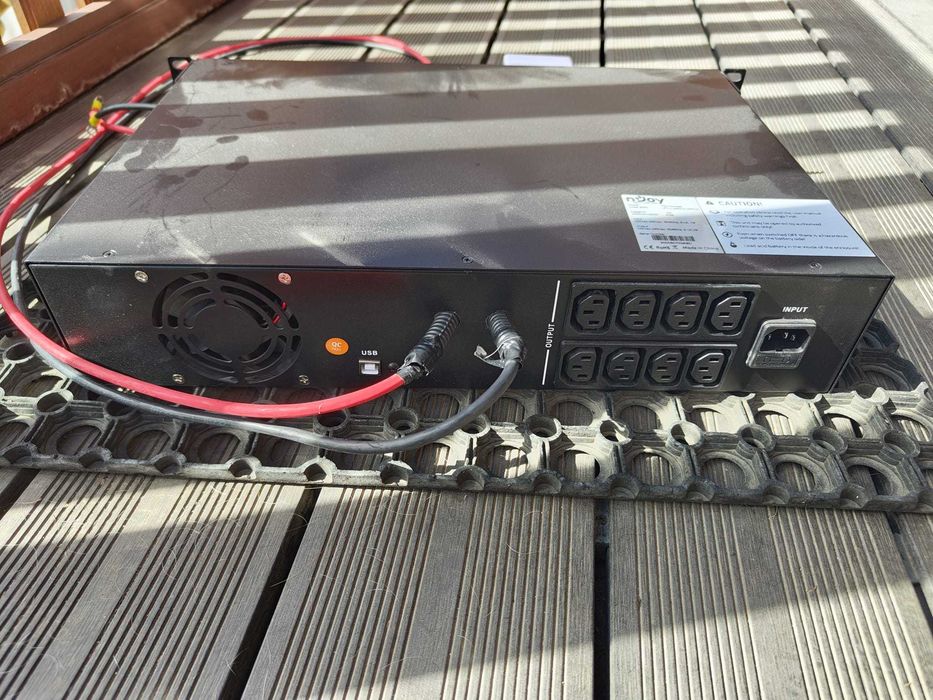 Vand UPS rackabil nJoy 1200w