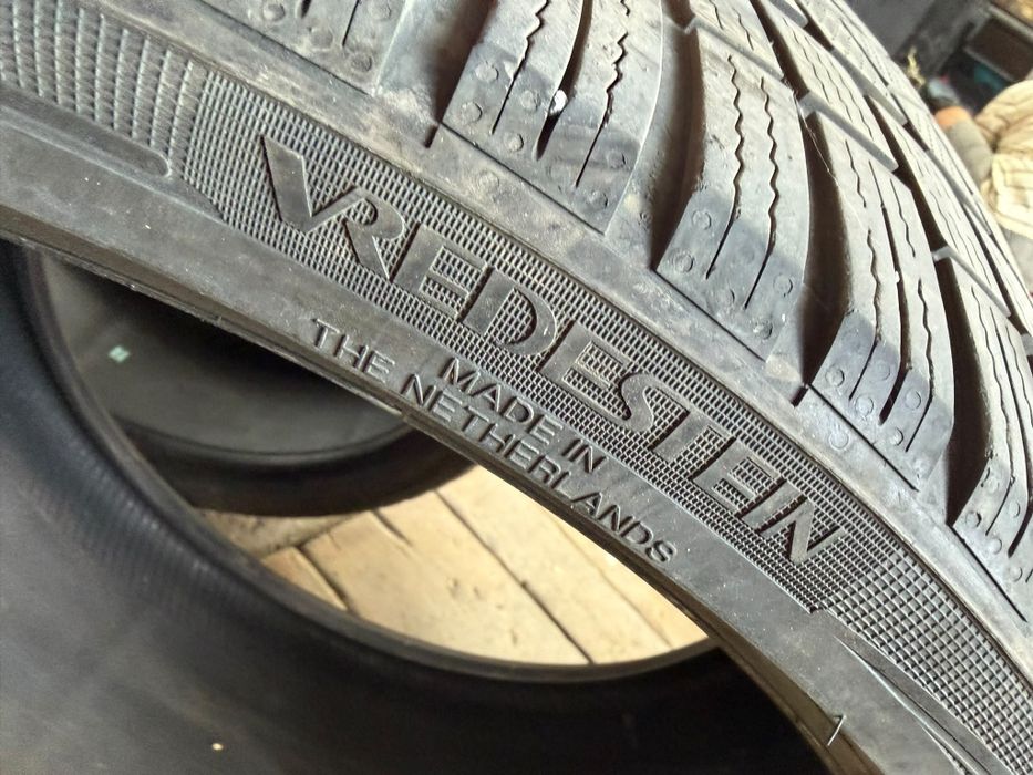 4 гуми - 3бр Vredestein, 1Michelin