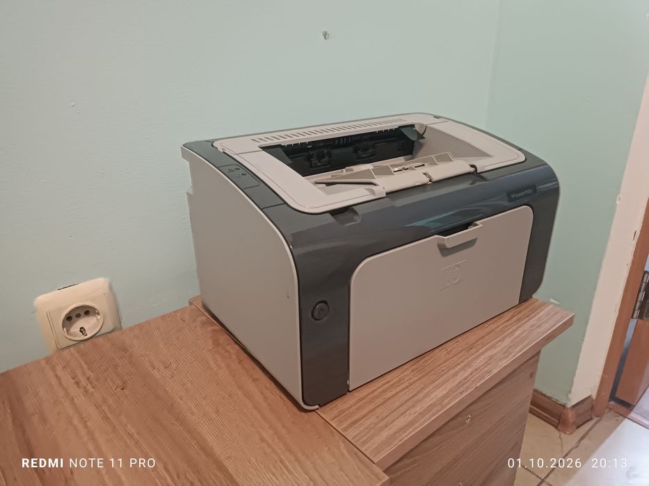 Продам принтер НР 1102