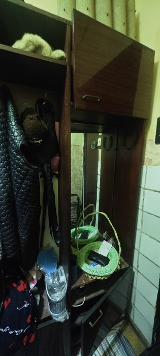Трюмо, прихожая, вешалка с зеркалом