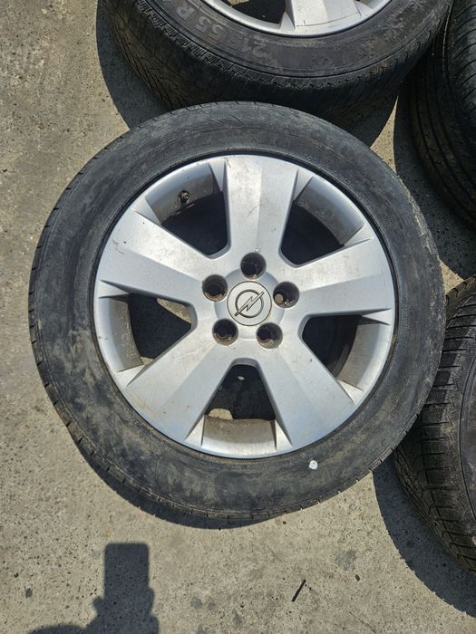 Jante Aliaj Opel Vectra 16" Anvelopele Sunt Scoapte