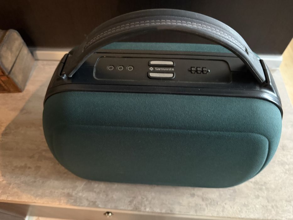 Geanta Samsonite , impecabila