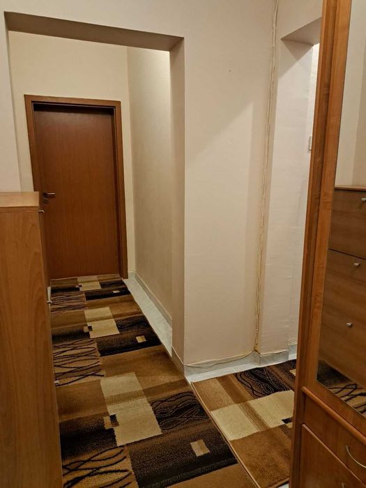 Дава се под наем Тристаен апартамент в София, Дружба 1 - 80 кв.м за 698.19 € - Снимка #1