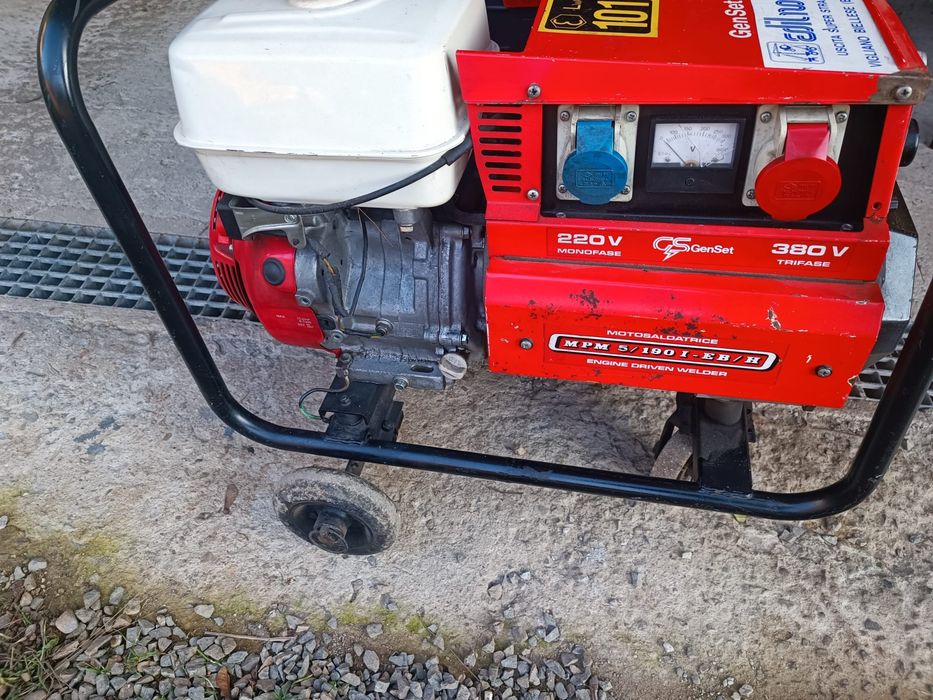 Vînd genetator 220 .380 si aparat de sudura mptpr honda 11.5cai
