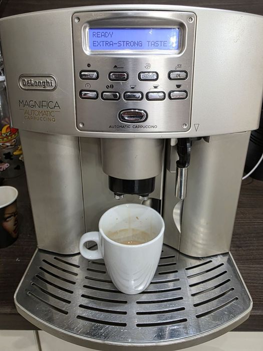 Кафеавтомат Delonghi