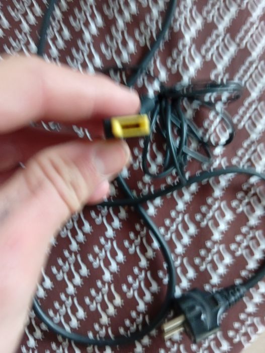 Încărcător laptop lenovo
