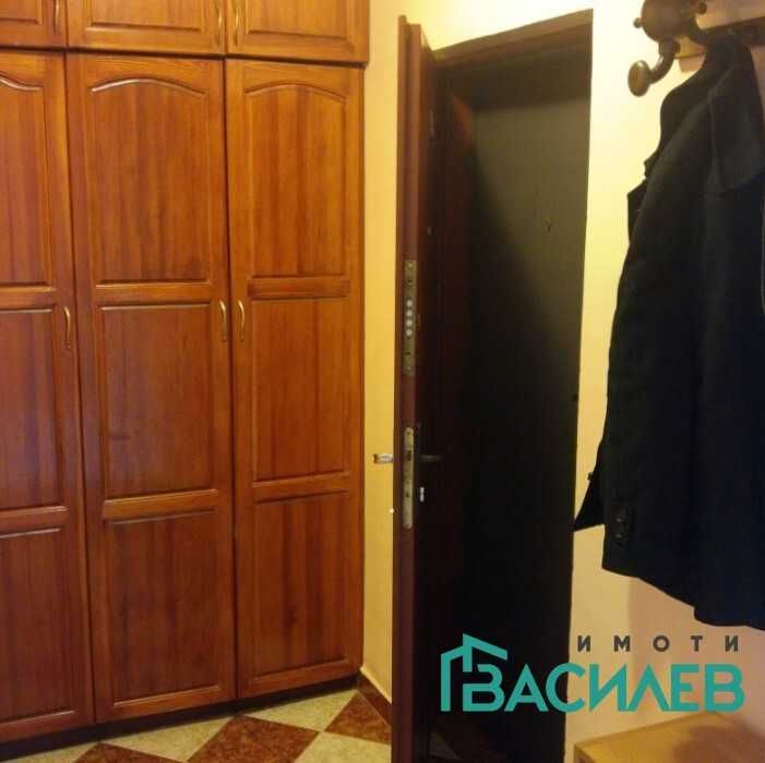 Дава се под наем Двустаен апартамент в София, Център - 50 кв.м за 400 € - Снимка #2