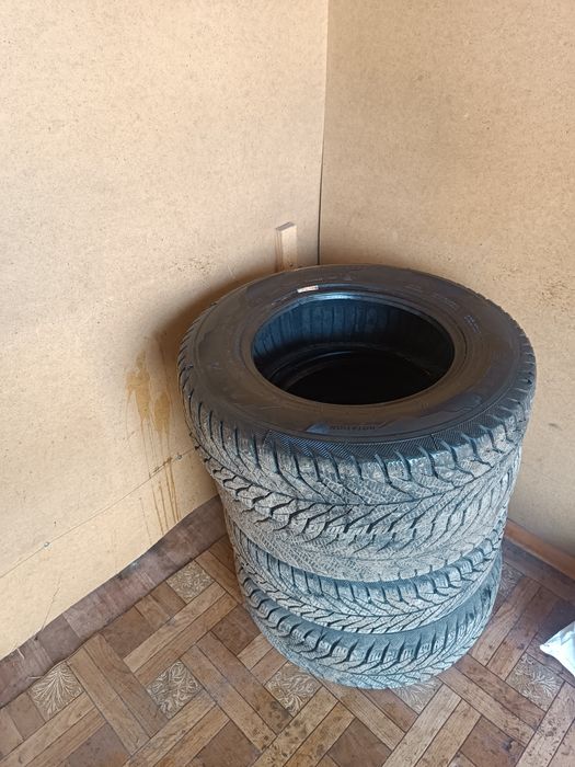 продам зимнюю резину