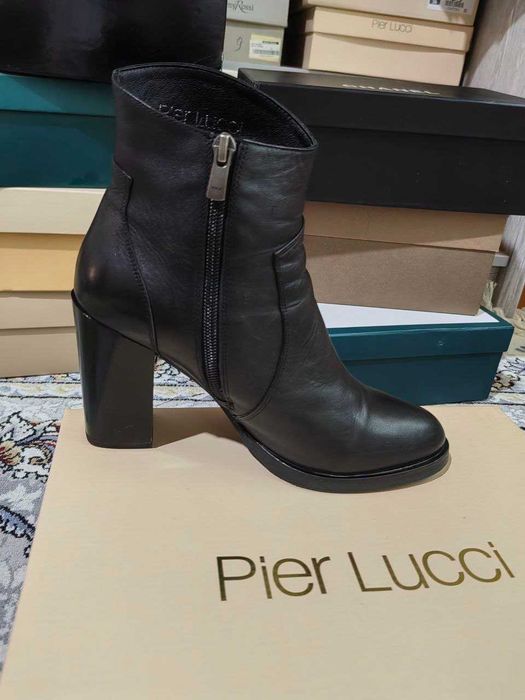 Ботильоны PIER LUCCI — чёрная кожа, устойчивый каблук