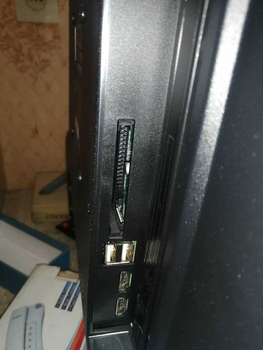Телевизор ARG LD32D6000 (81см) в отличном состоянии