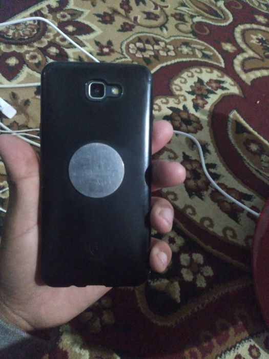 Telefon sotiladi
