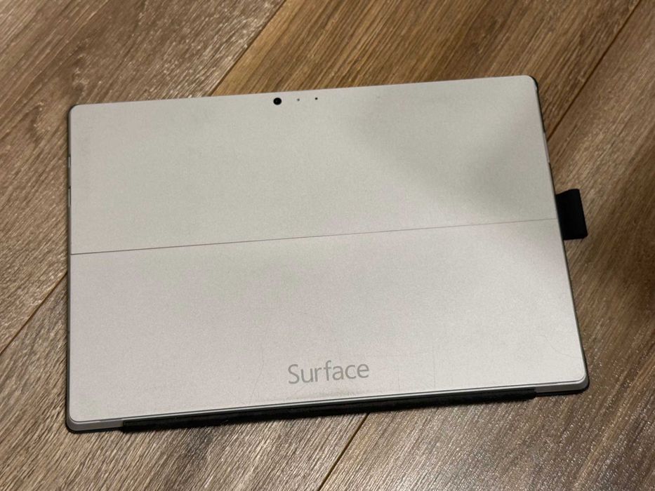 Microsoft Surface Pro 4 i5-4300U/4RAM/128SSD/Intel HD/2K QHD Touch