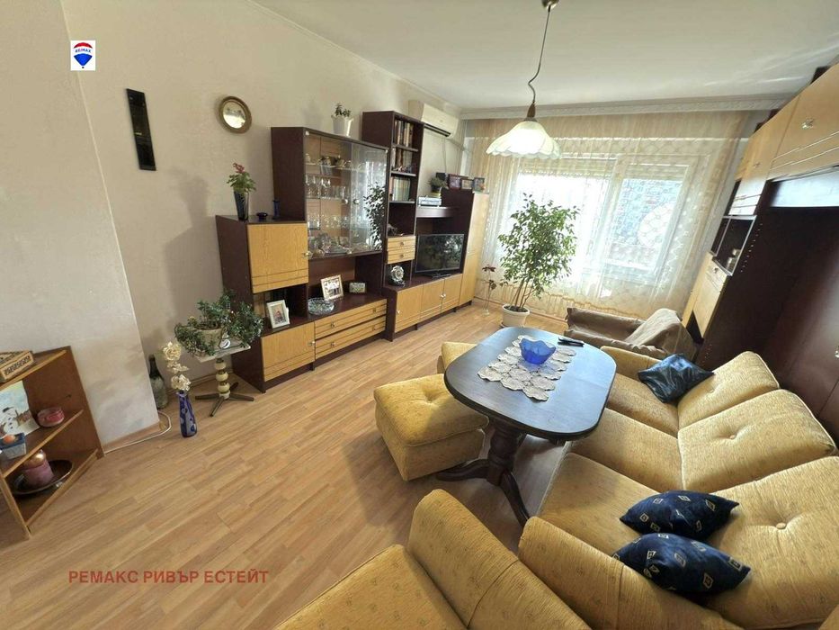 Продава се Четиристаен апартамент в Русе, Чародейка - Юг - 87 кв.м за 1011 €/кв.м - Снимка #1
