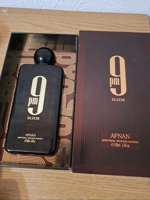 Vând 2 parfumuri afnan elixir si  liquid  Brun