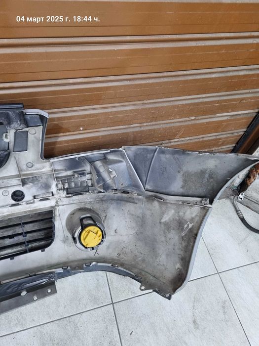 Оригинална предня броня за Ситеоен Ц2