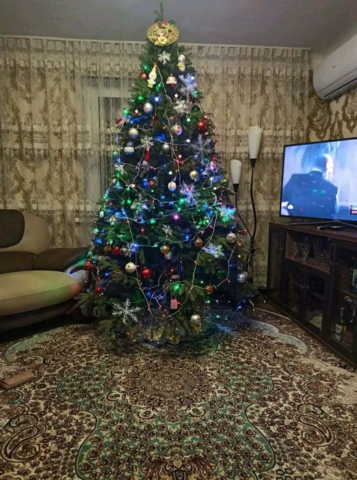 Акция!!! Елки по прошлогодним ценам. На любой вкус и цвет. Литые 100%