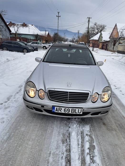 Mercedes E 200 motor 2.2 CDI An 2004 1350€