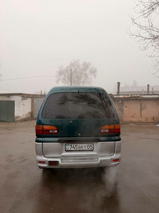 Митсубиси спейс гир