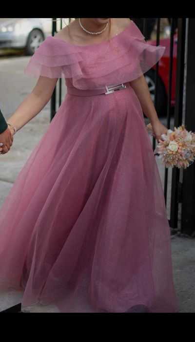 Vând  rochie de ocazie