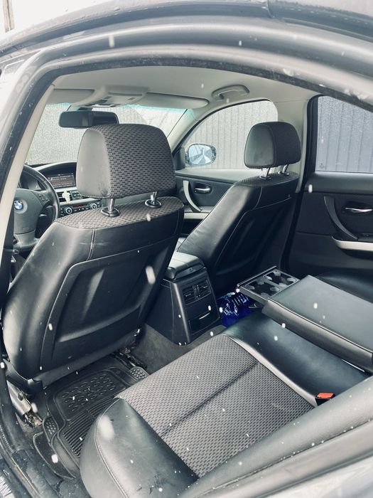 BMW seria 3 Facelift Euro 5 Automat 177CP