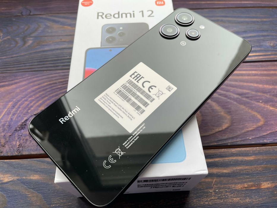 Redmi 12, 8/256,