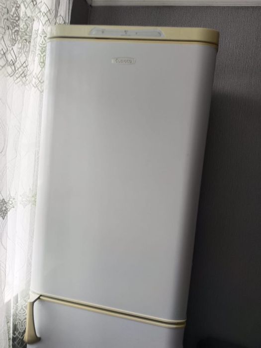 Продам Б/у Холодильник Бирюса