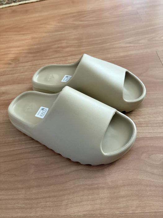 Yeezy slides marimea 41