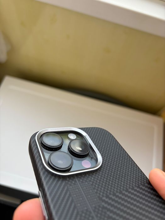 Продам iPhone 16 pro 256 GB Black