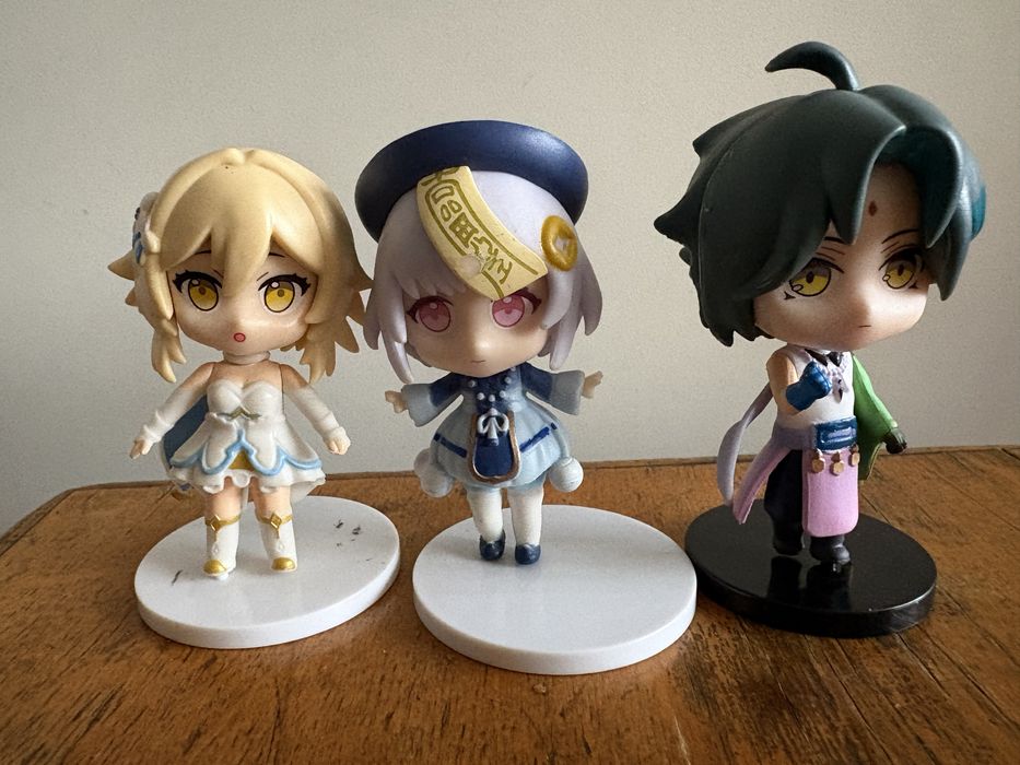 Аниме фигурки разные персонажи