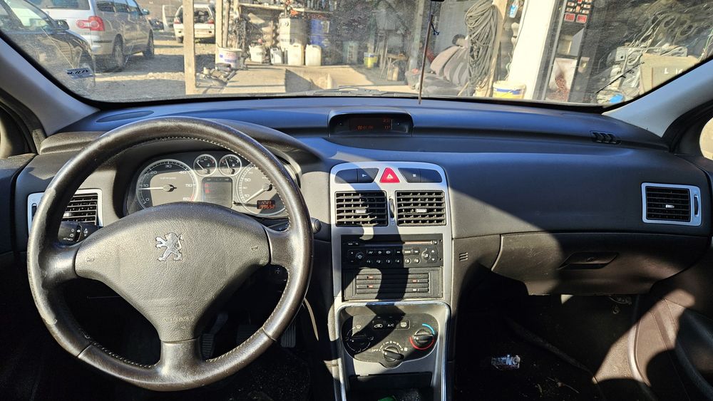 Пежо 307 комби - 1.6 HDI - 2004г. на части